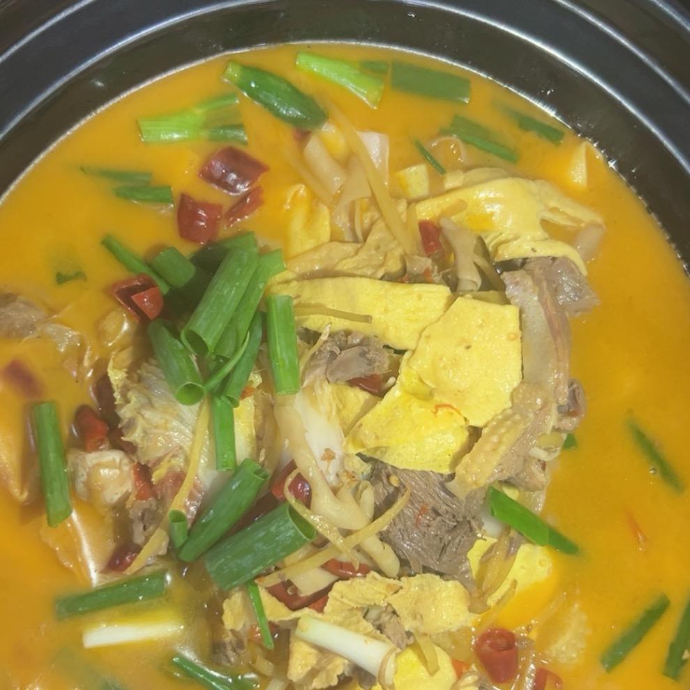 上蔡县马记固始鹅块石像店