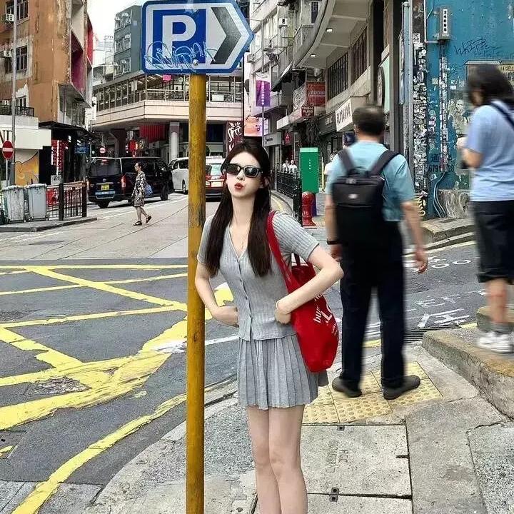 海兰鞋服坊