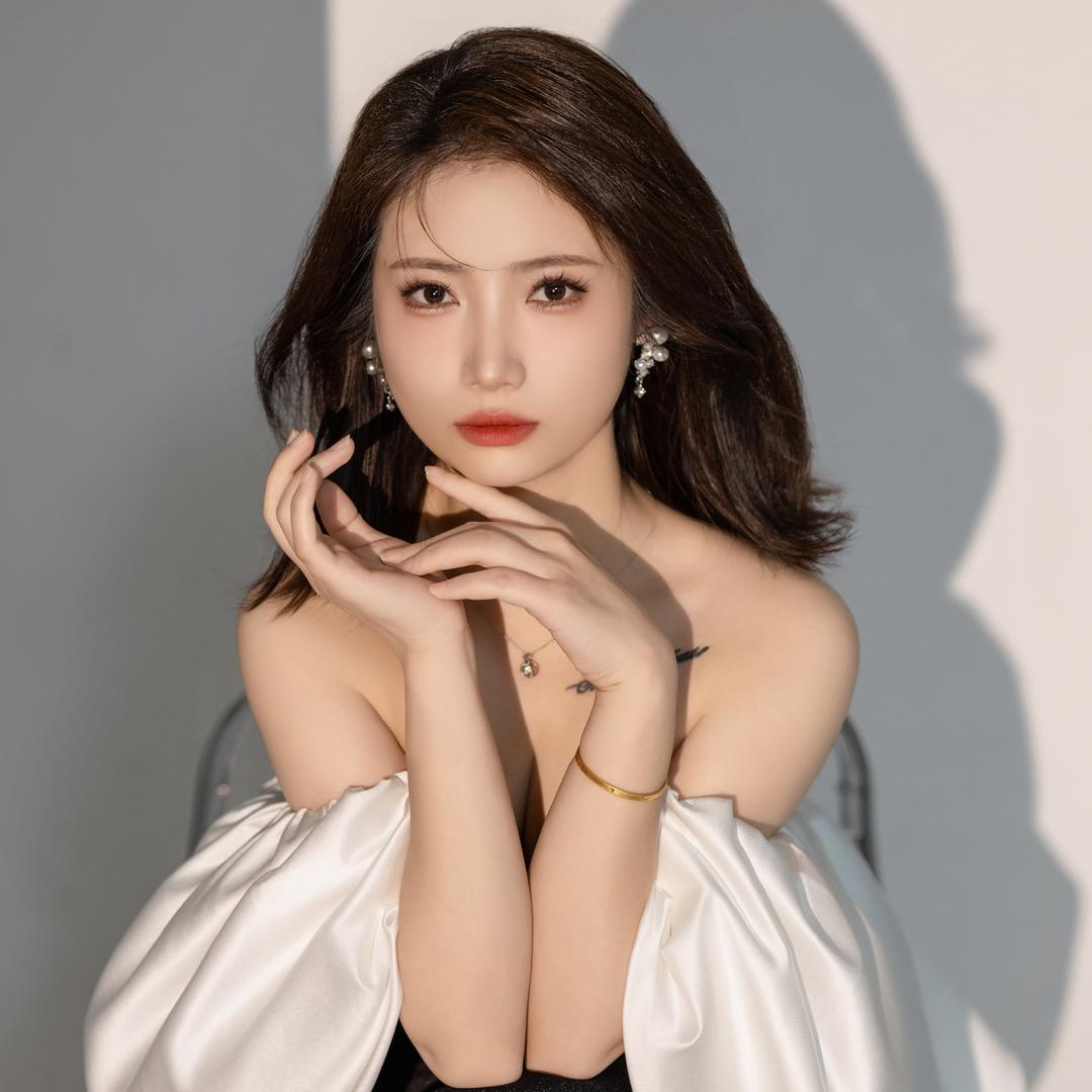 伊人肌秘·塑颜皮肤管理官方号