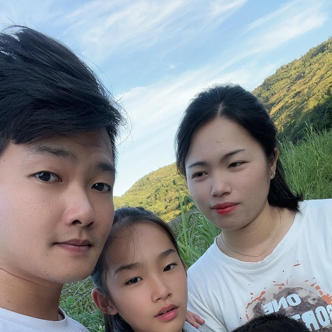 老陈和赖妹