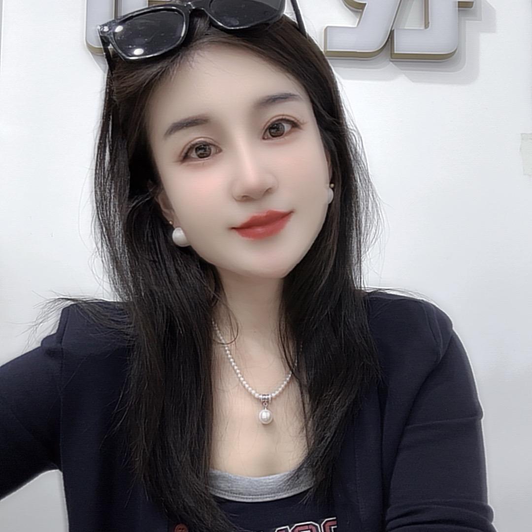 合阳《衣尚》服饰