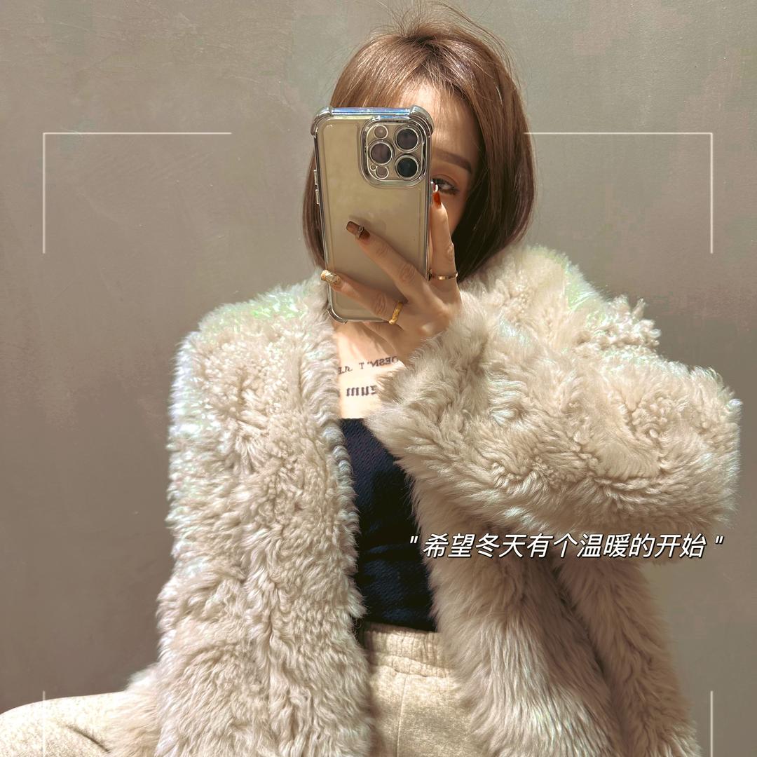 重庆朝天门晶小妹女装批发