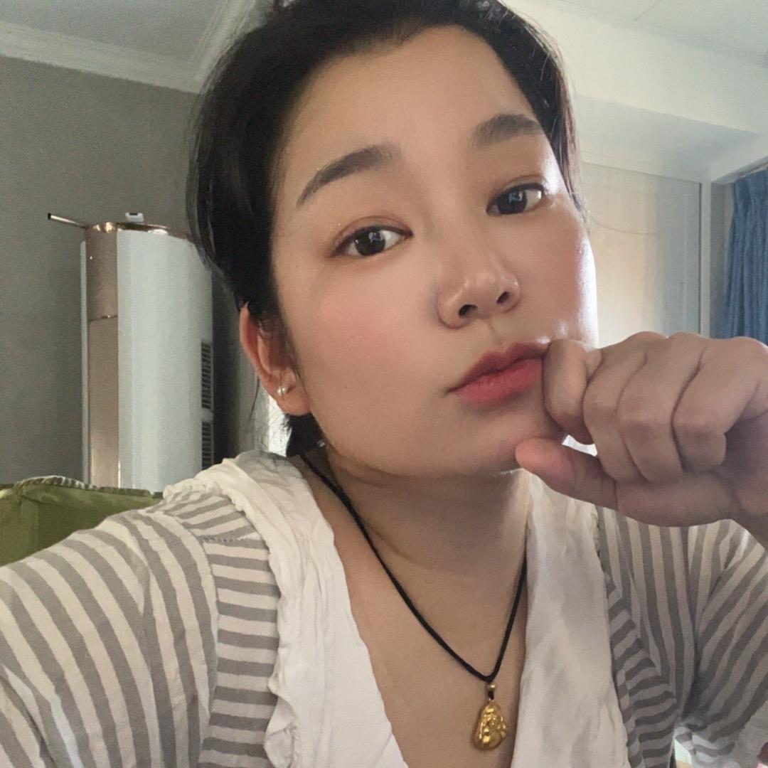 英子