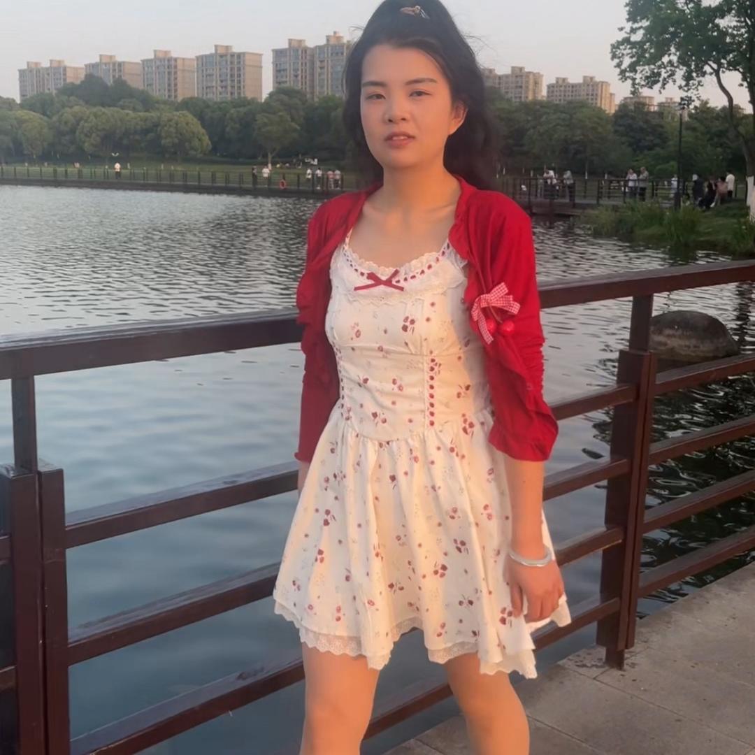 小玲妹❤️阳梅团队