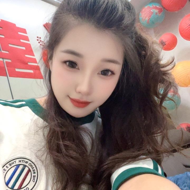 咬一口软糖