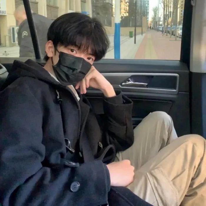 ㅤㅤ. ㅤㅤ