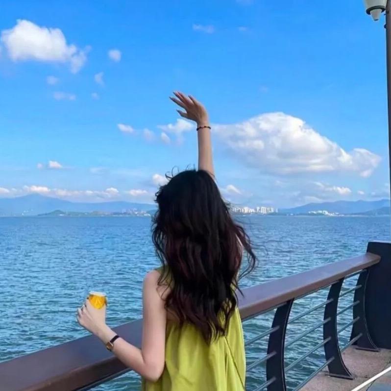 青青服饰搭配