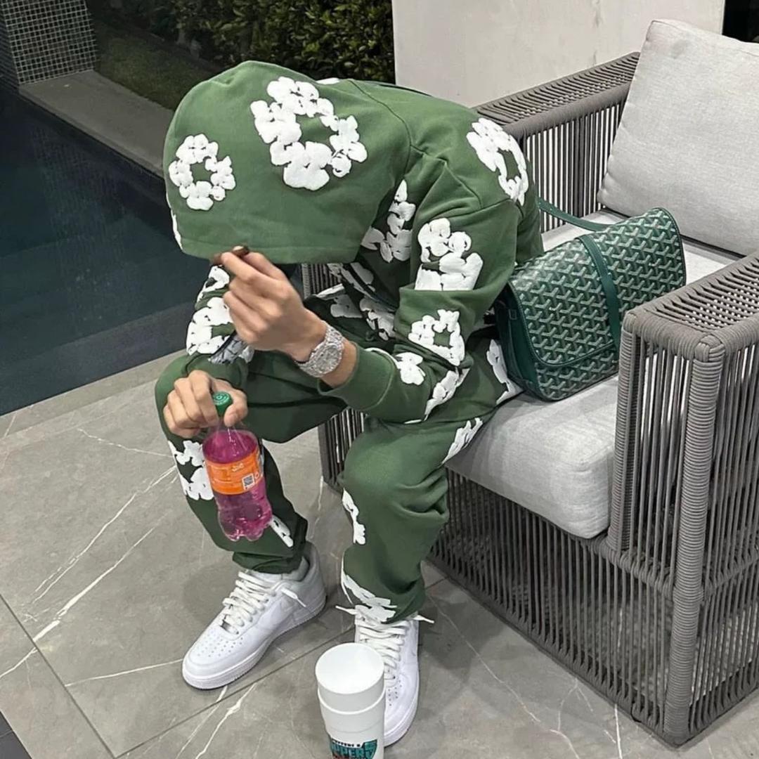 Wealth Tree潮牌汇/