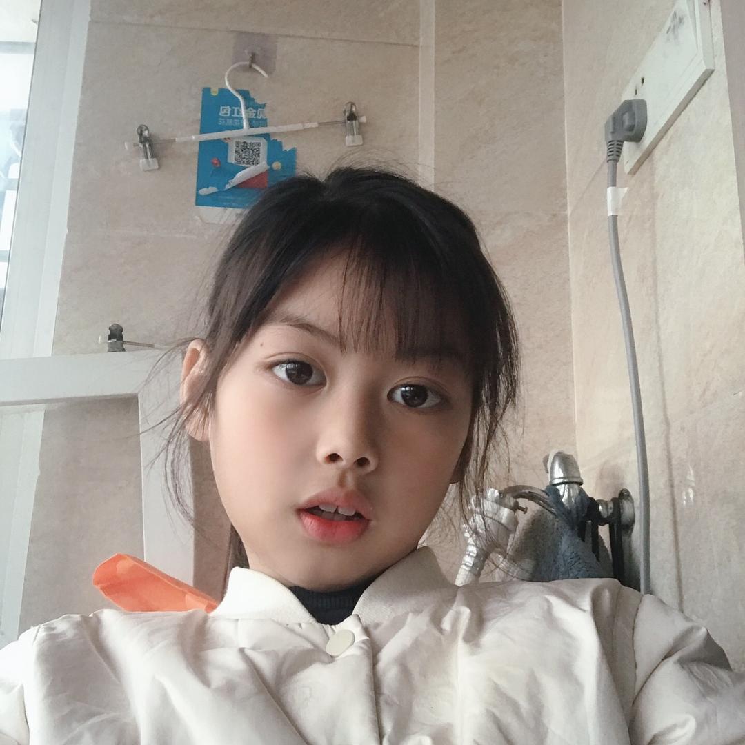 天水碧。染就一江秋色