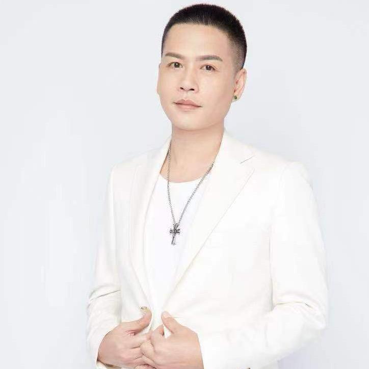 𝓦𝓮𝓲 🔥ⁿⁱᵘ’ˢ ʷᵠᵠ💋