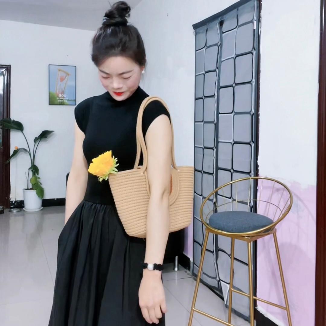 吃不胖的丫头