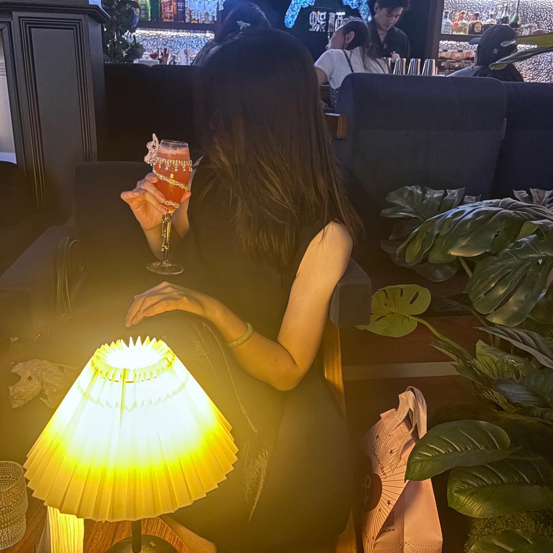 L、