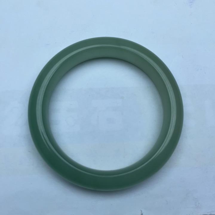 1862208764
