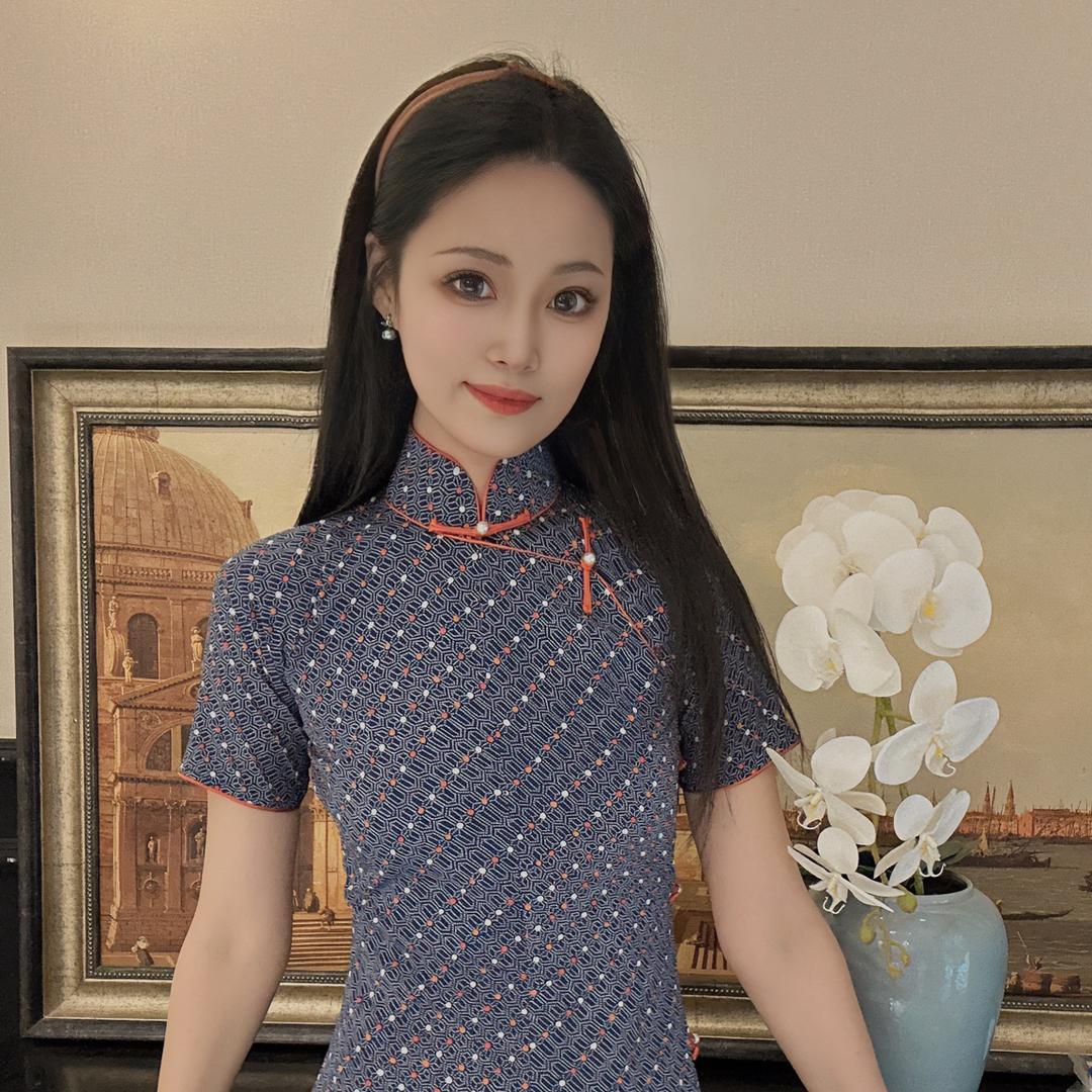 明珂旗袍