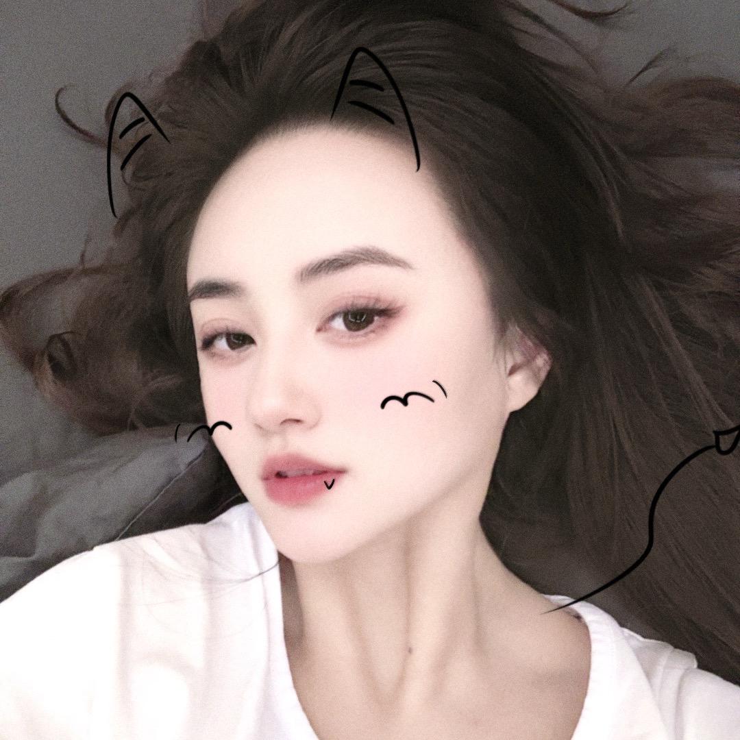 飞飞.