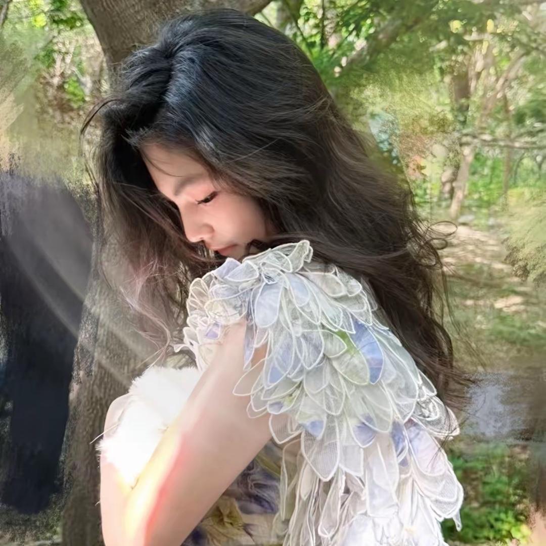 睡醒了°