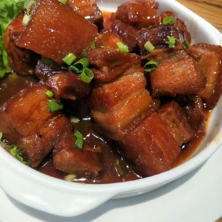 范米粒（超爱吃）