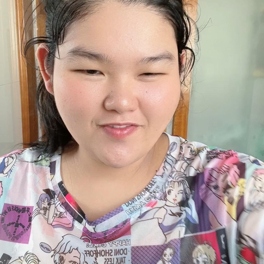 覃小芳（要努力）