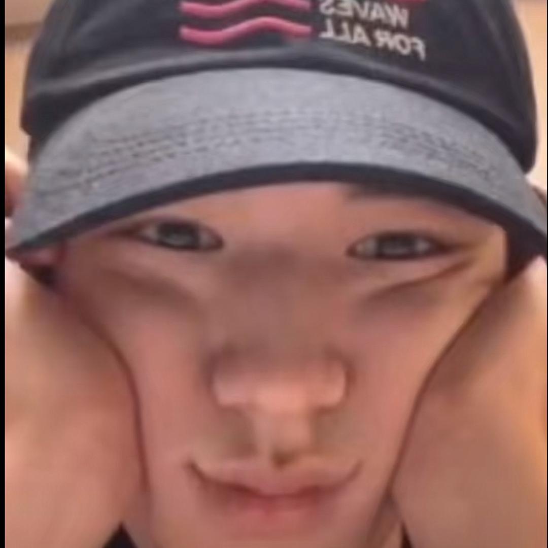 C．Y E😎🐟