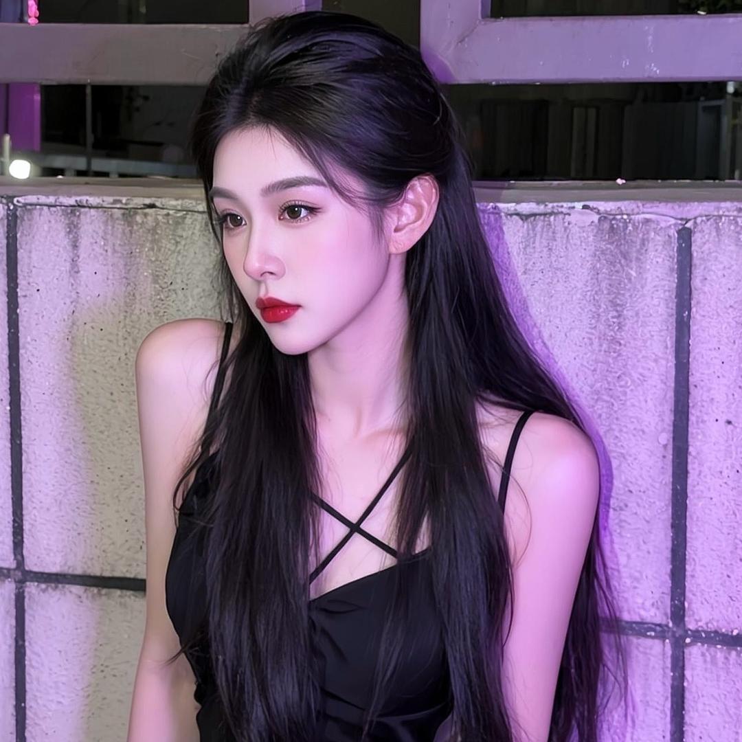 是 覃漂亮呀❤️💗