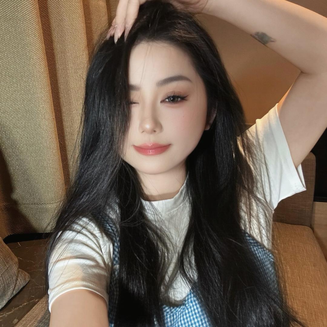 杨嘻嘻.