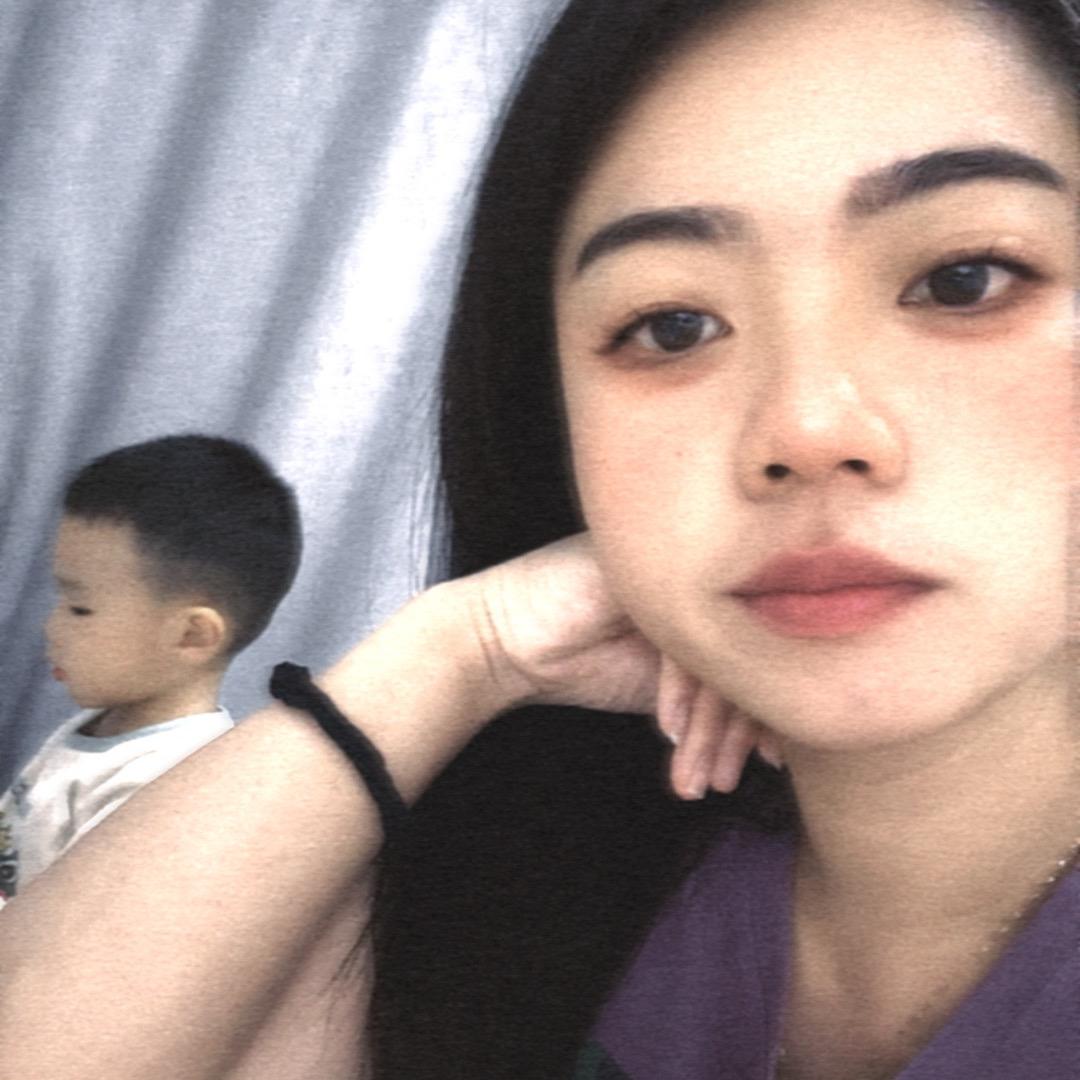 努力生活的小雨子