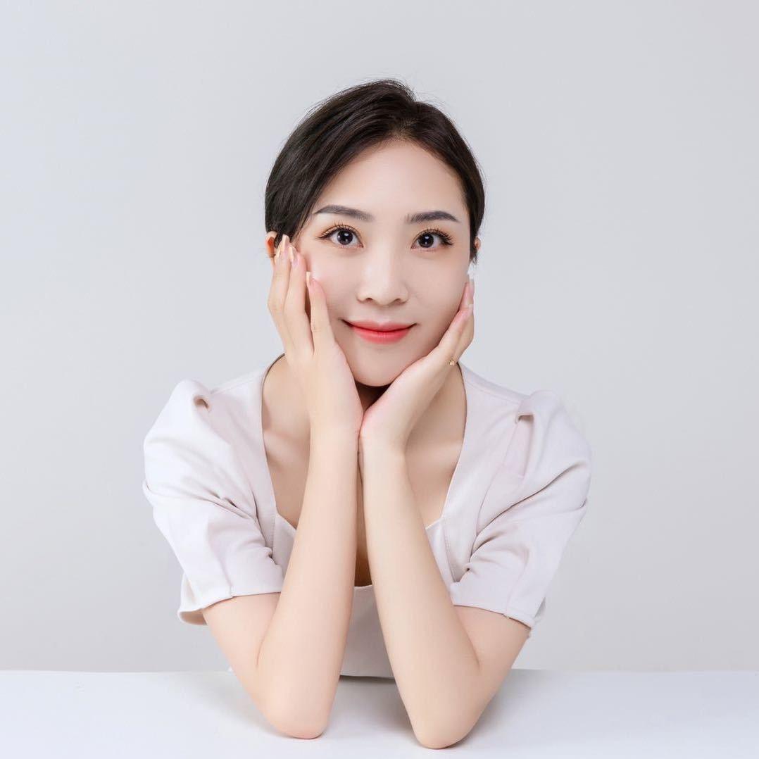 威海与鹿·中式定制专业美睫