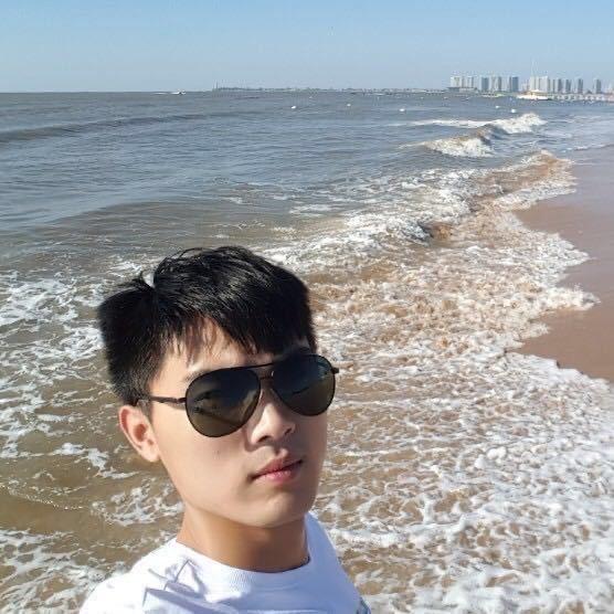 专业回收2元店,时楼全场2元批发零售