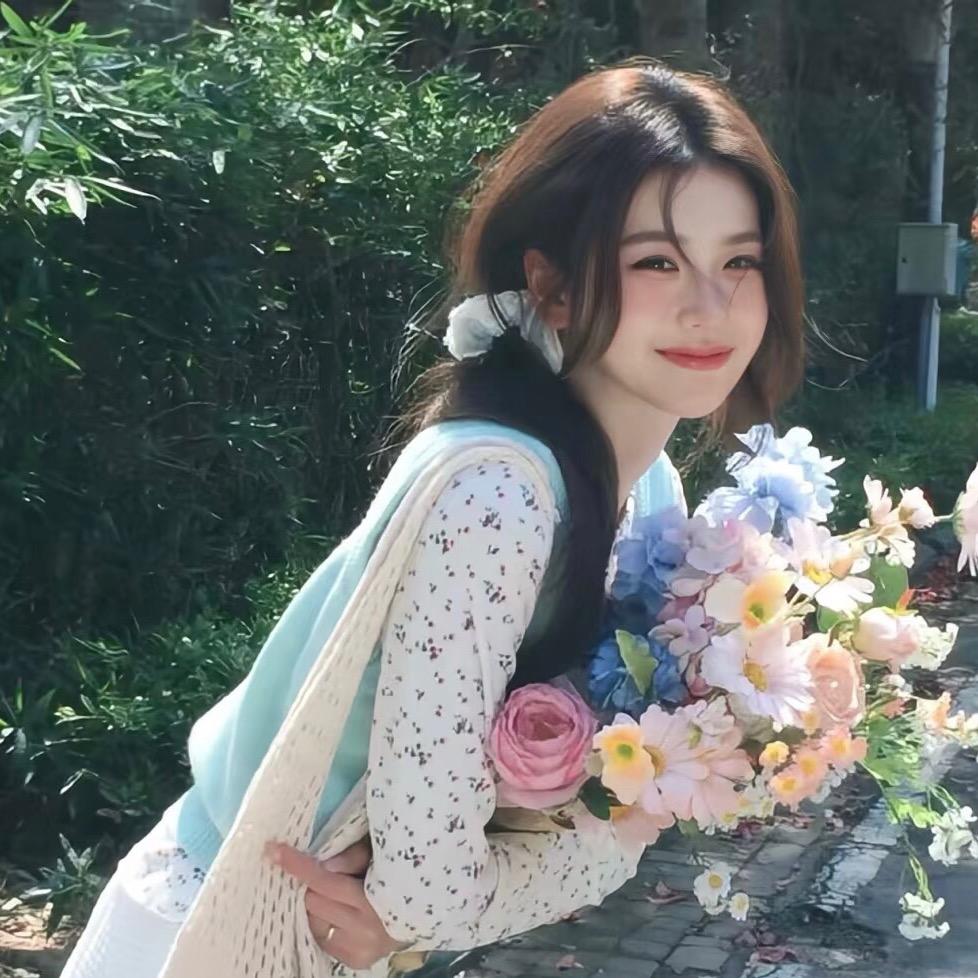 蜜芽传媒--小小