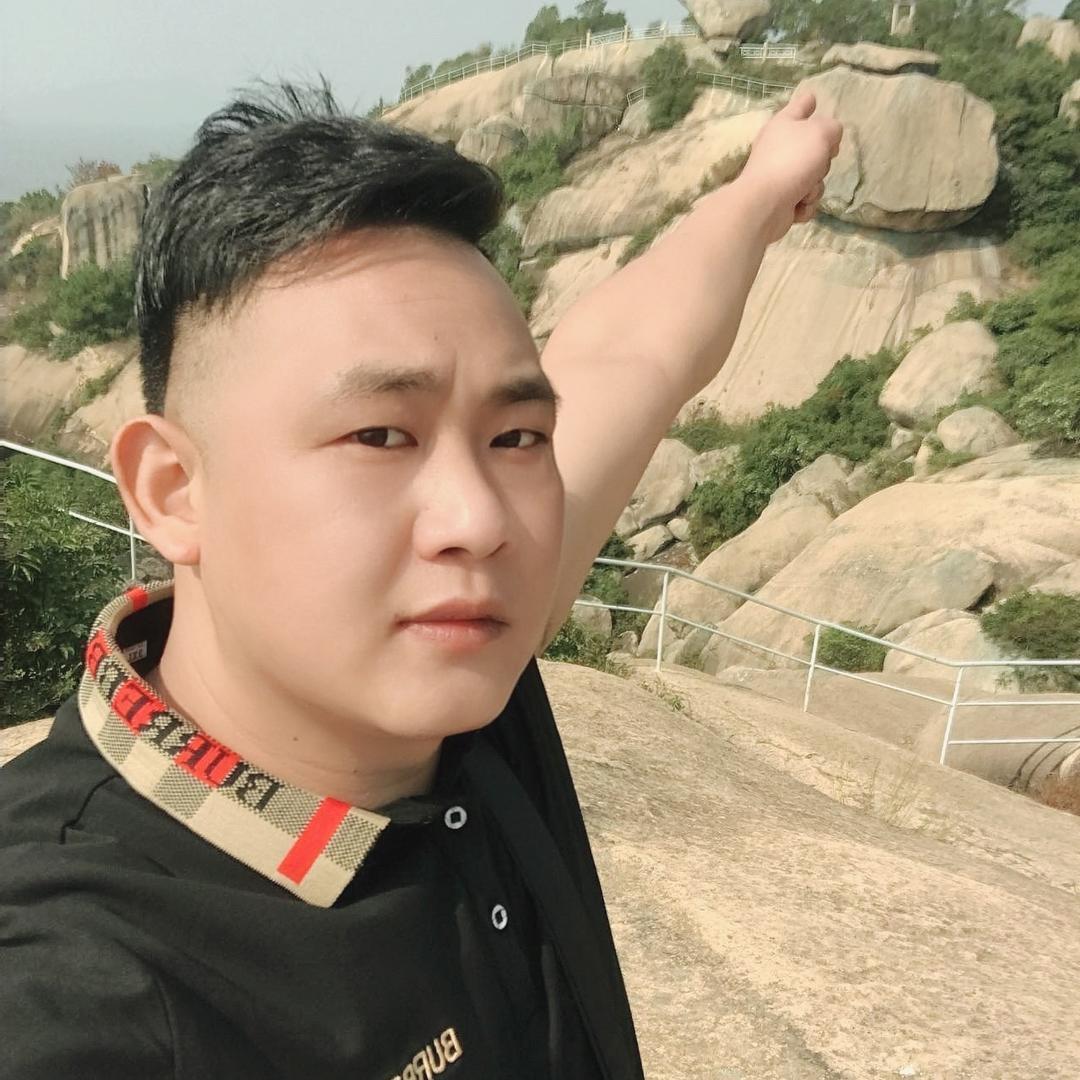 云南新哥