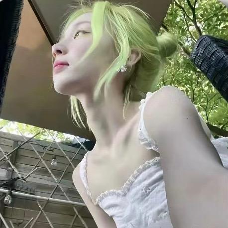 - 𝙆𝙄𝙆𝙊.🌷