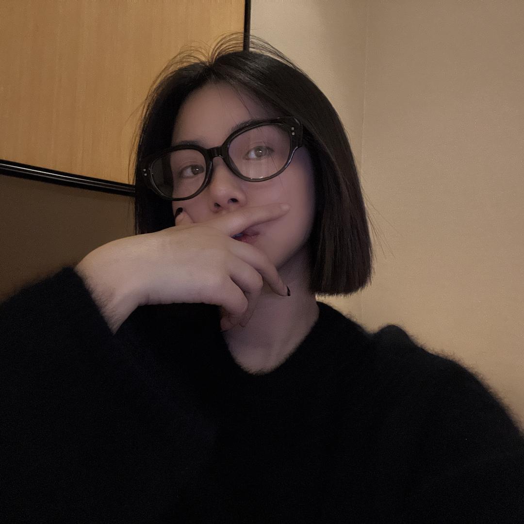 常山耍大牌韩国服装店