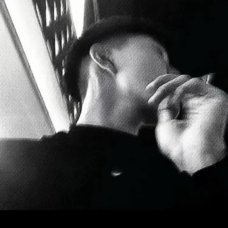 于 庚 鑫.