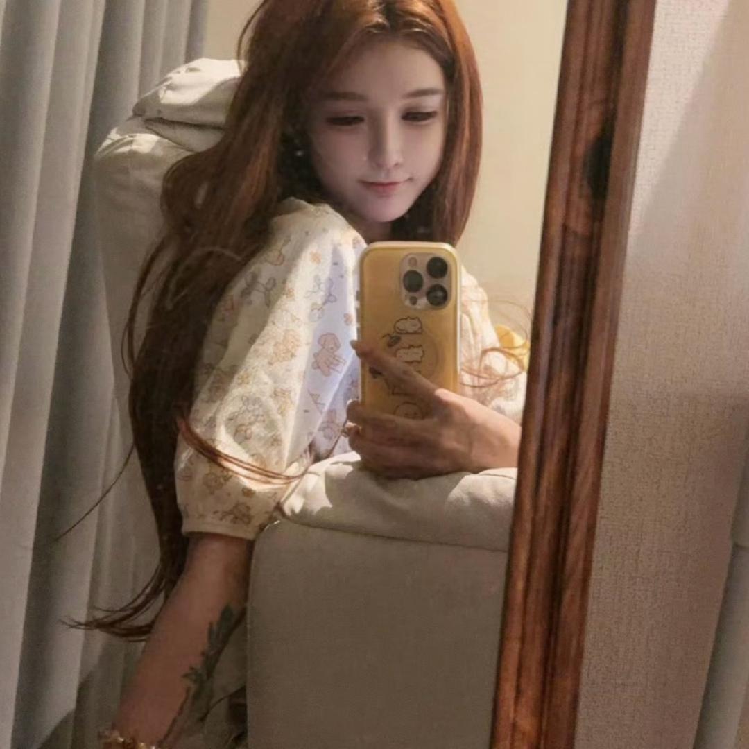 小七不喵喵