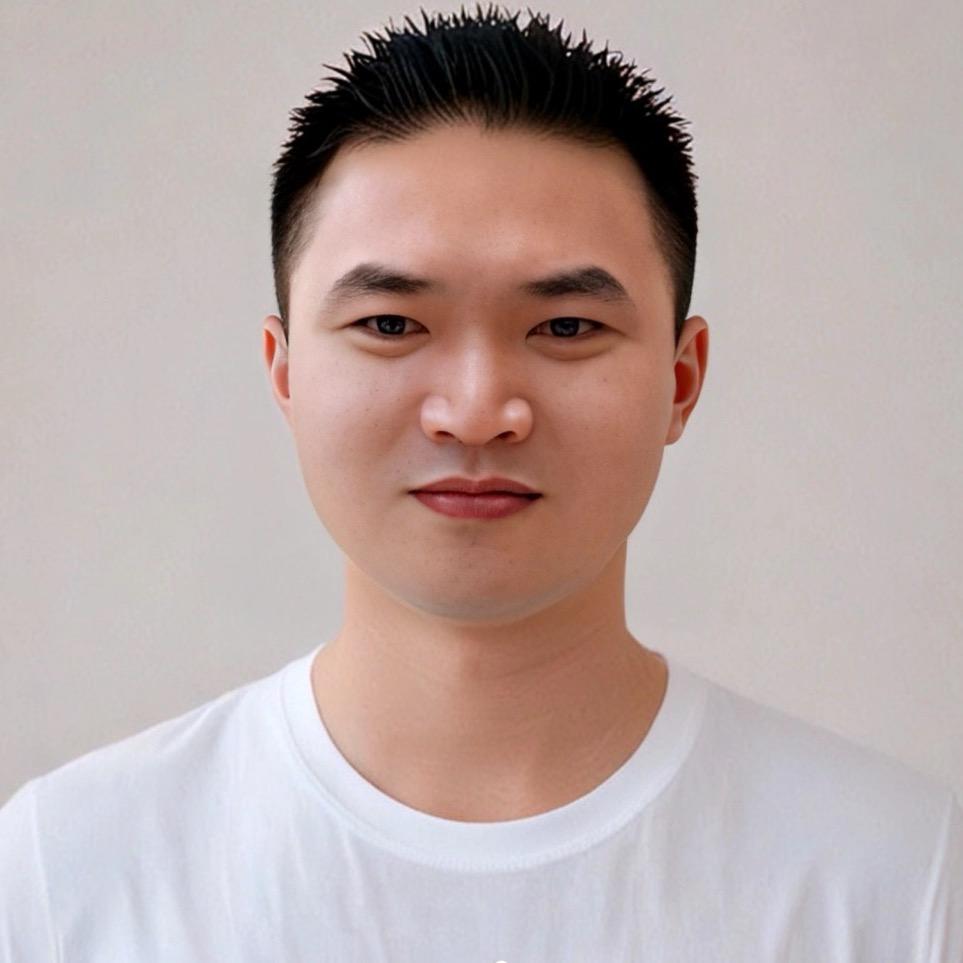 工作机器人（关必回）