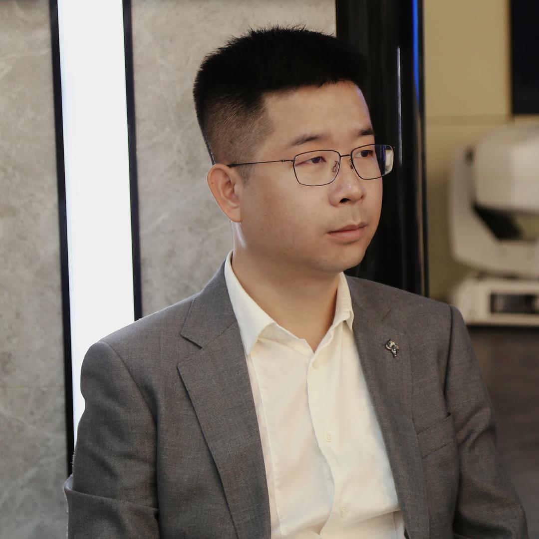 尚唯美艺术学校-朱校长