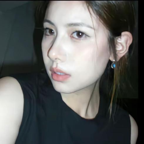 菠萝小薇