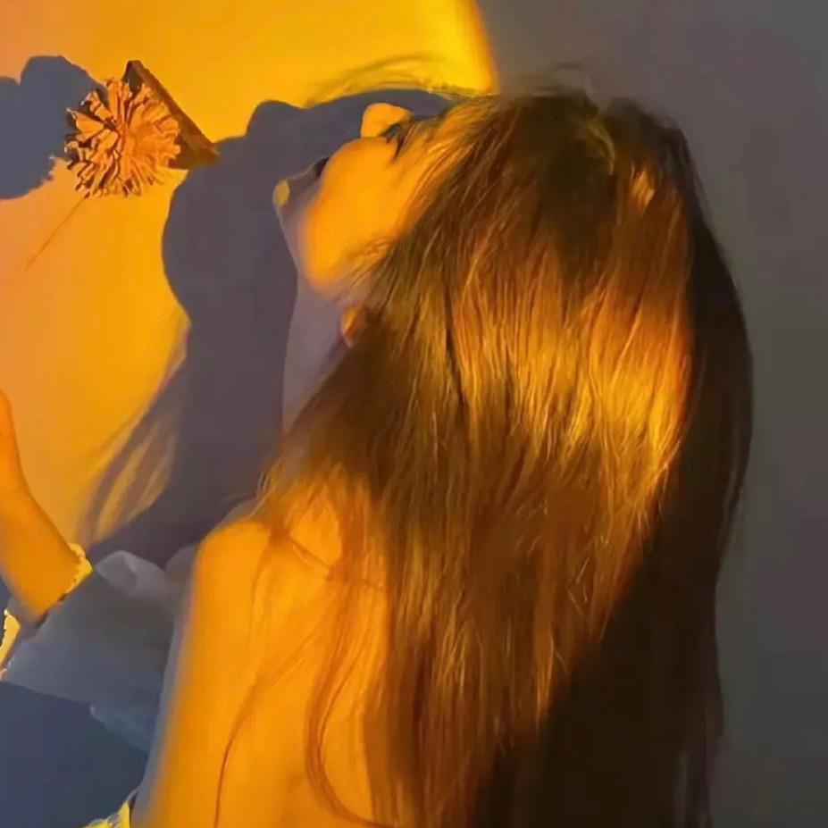 小仙女🧚‍♀️🧚‍♀️