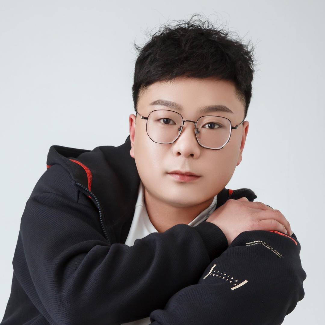 阿龙