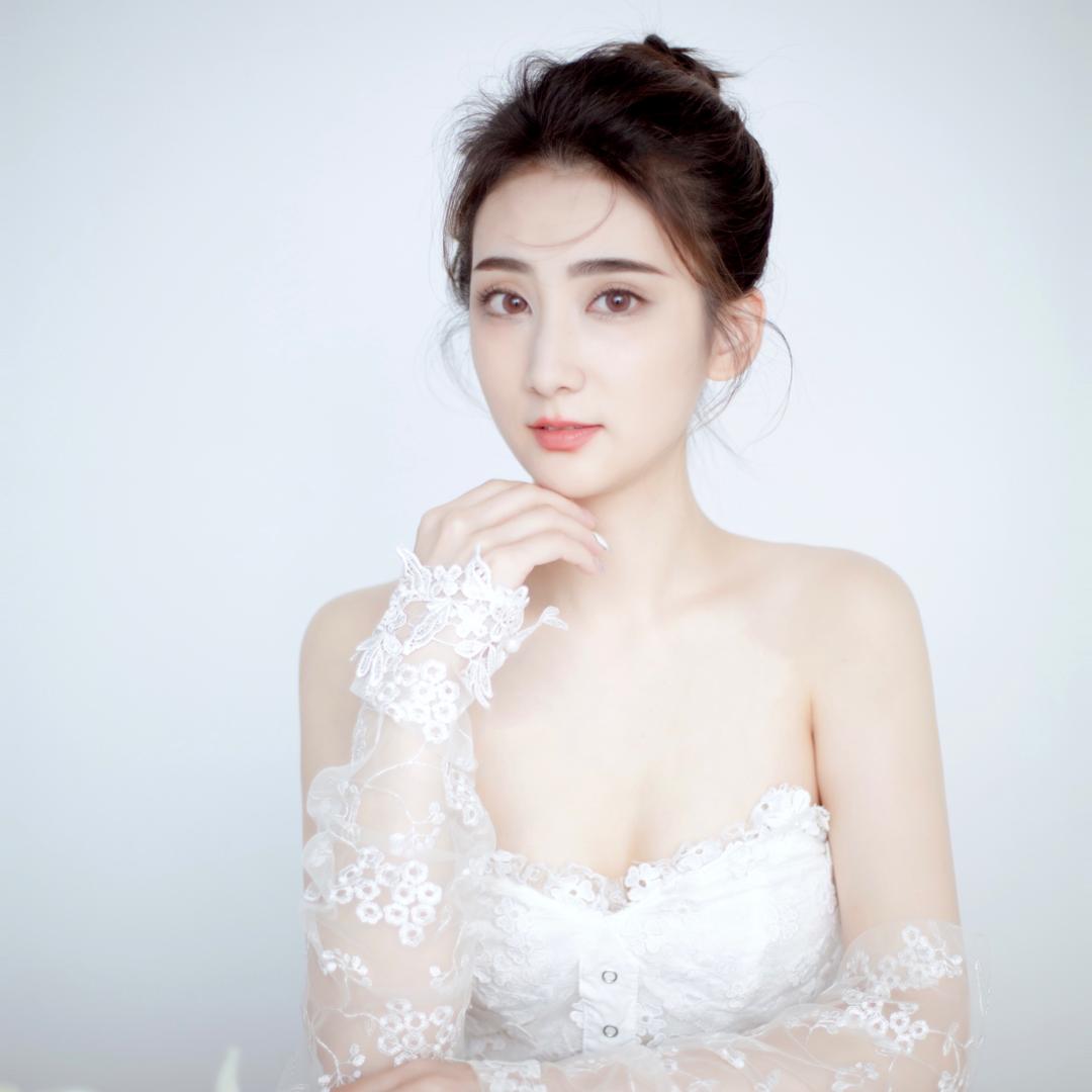 于哈哈-