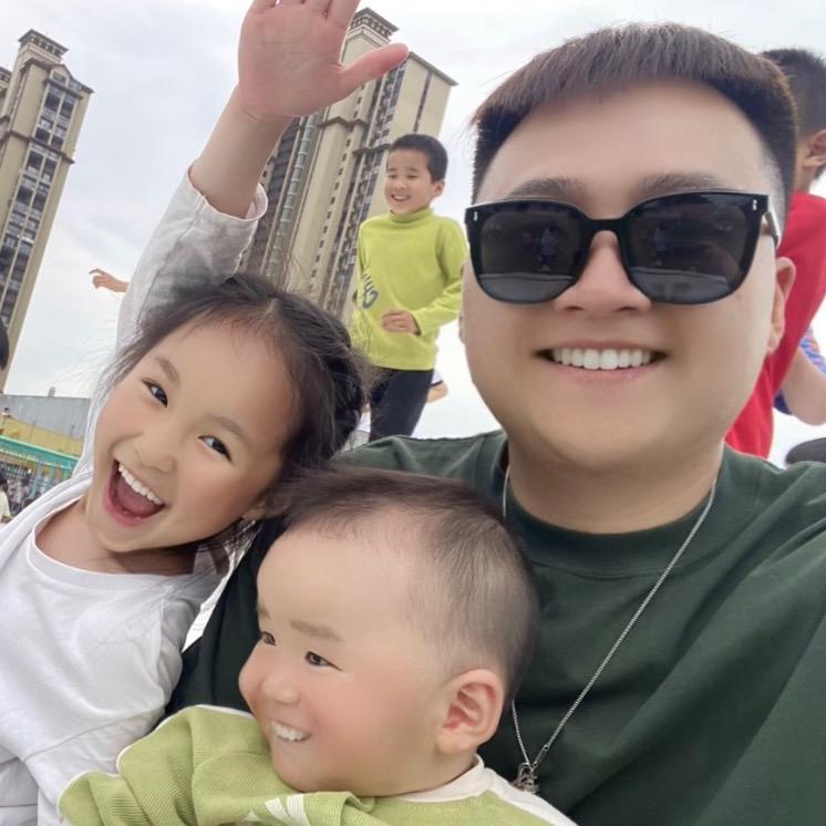 头很大的十九@抖音