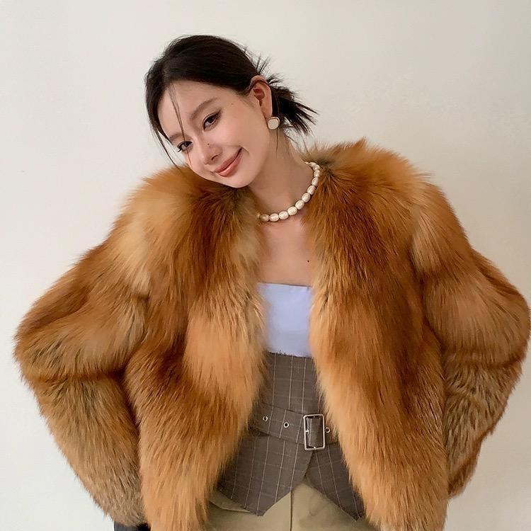 俏雅狐轻奢女装