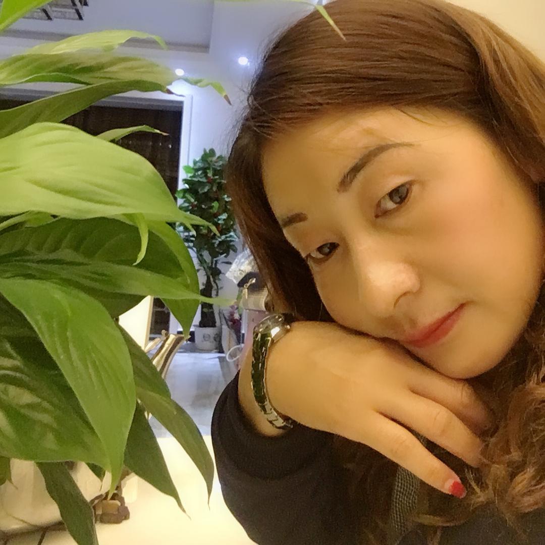76年龙女