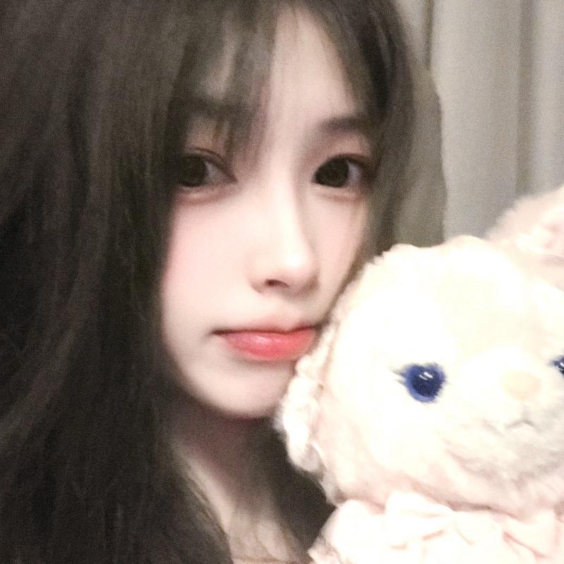 ℋℯ.