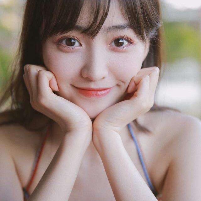 蕾蕾超爱玩