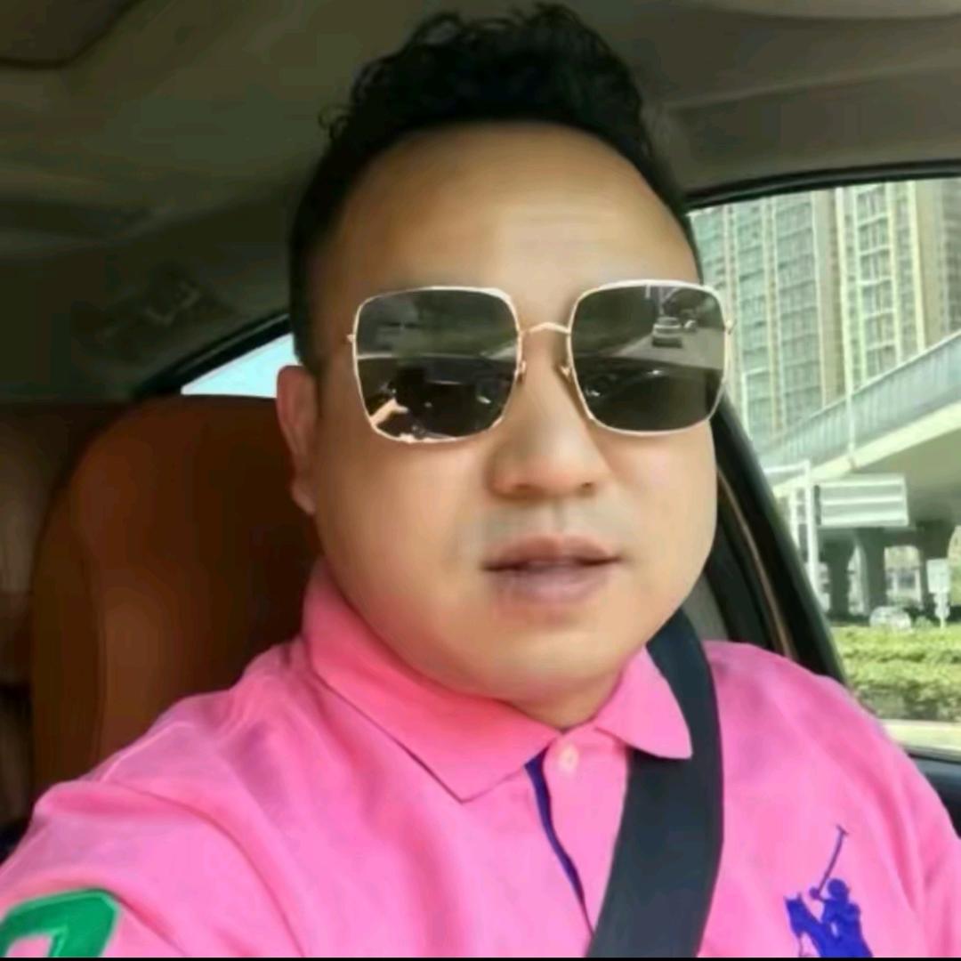 AAA建材批发王哥