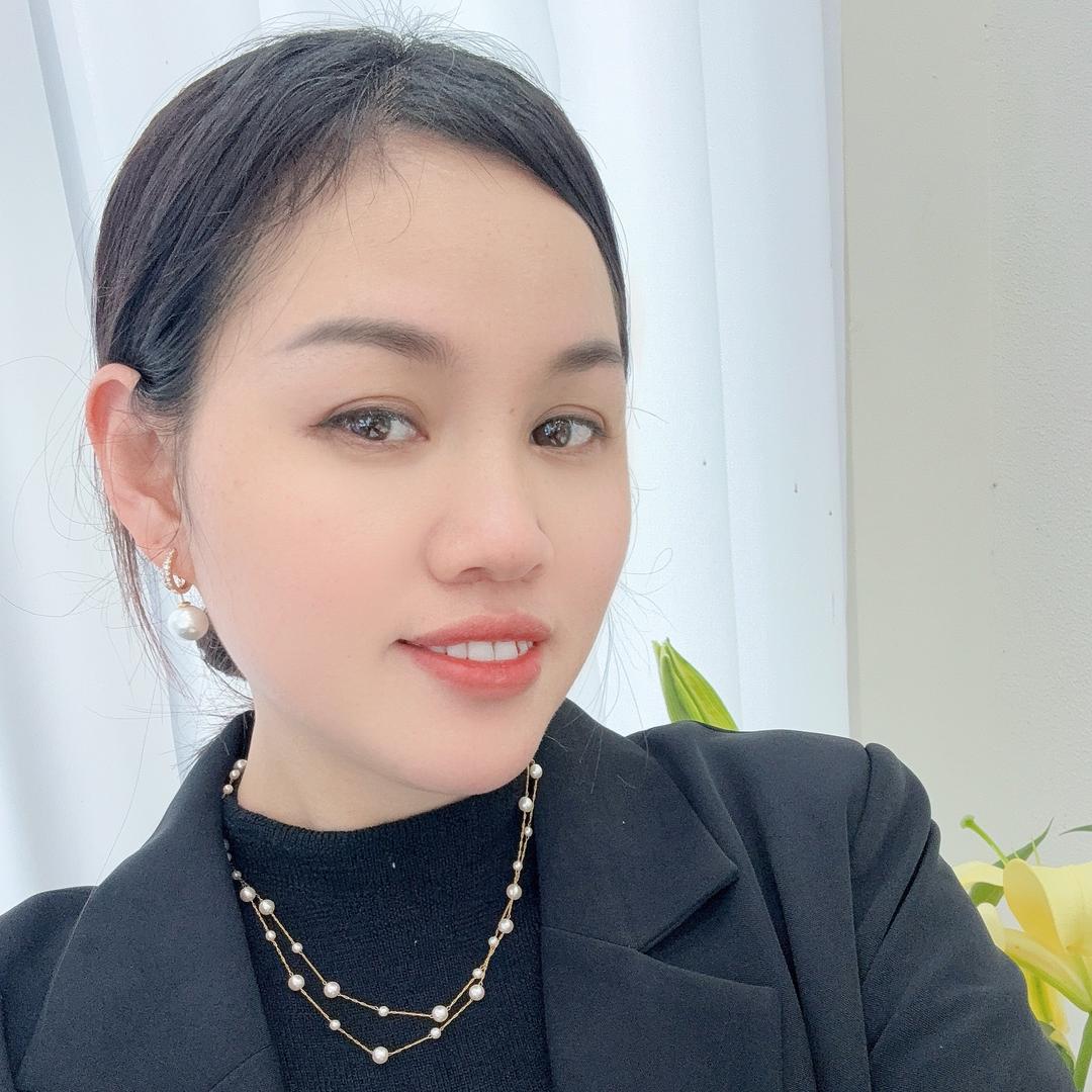 邵阳米涞素颜肌@阳阳