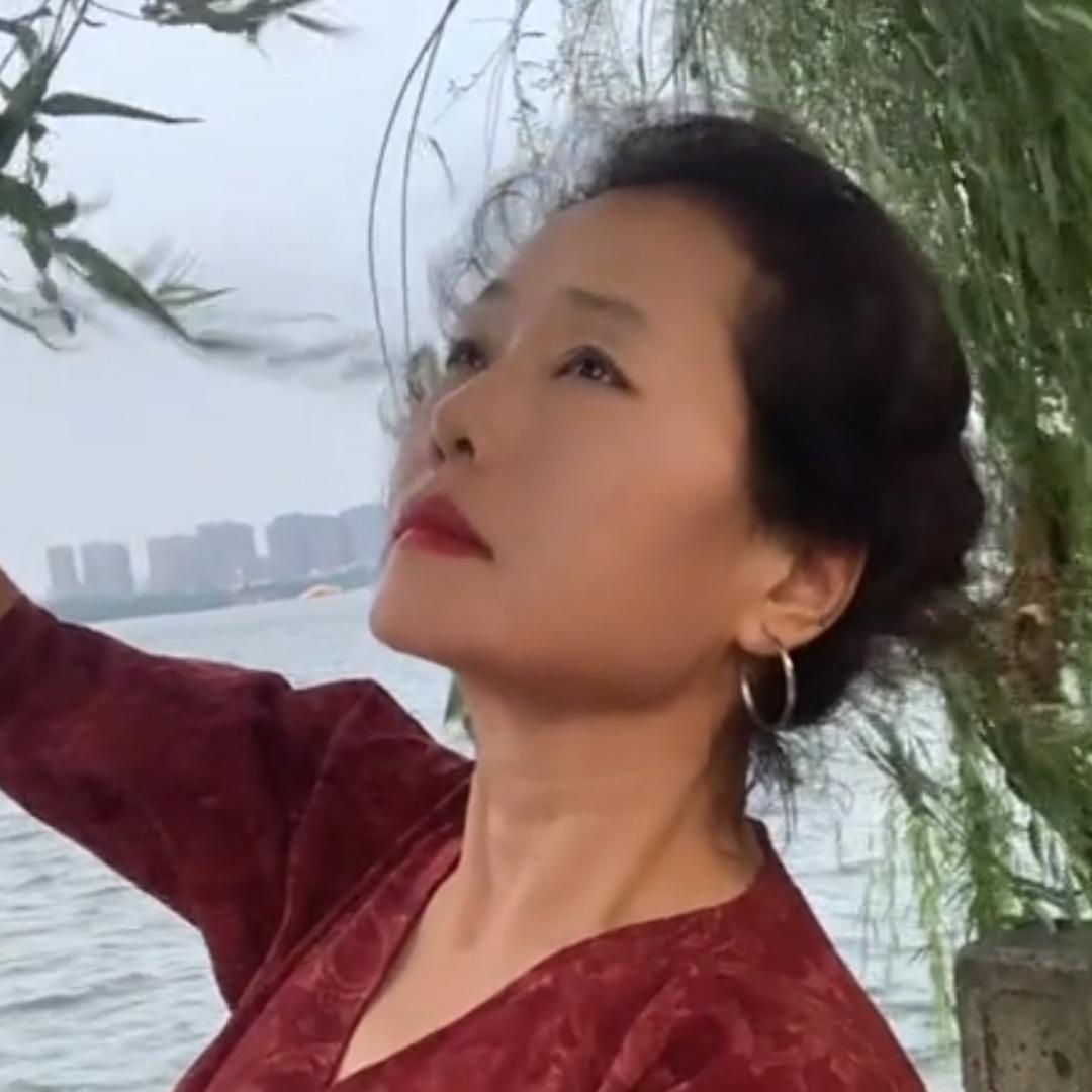 遇见胡姐