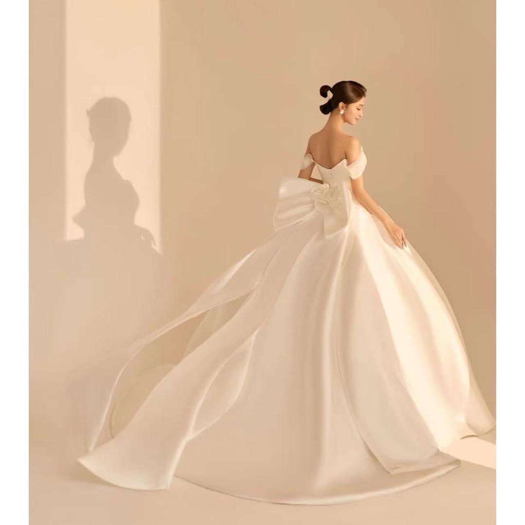 亲密爱人婚纱摄影Tina化妆师