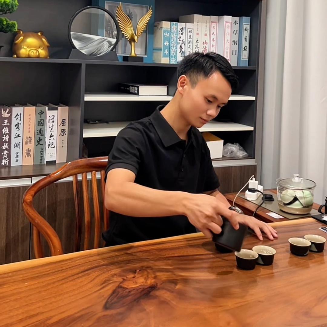 贵州王先生在上海